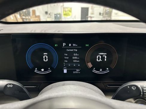 Used 2024 Hyundai Kona SEL FWD image 14