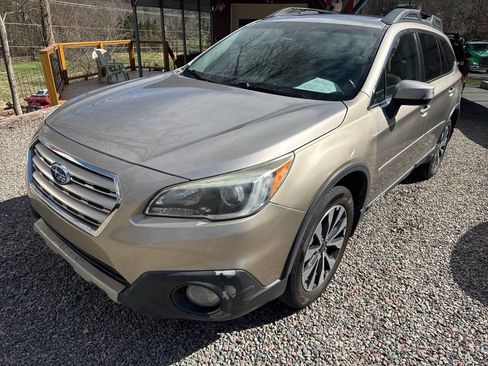 Used 2016 Subaru Outback 2.5i Limited image 8