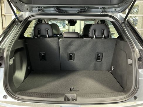 New 2027 Chevrolet Bolt RS w/ Technology Package FWD image 27