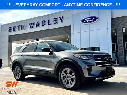 New 2026 Ford Explorer Active w/ Active Comfort Package
