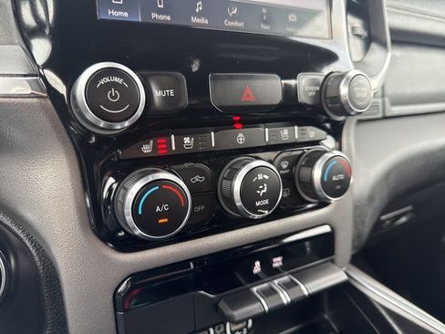 Used 2024 RAM 1500 Laramie image 5