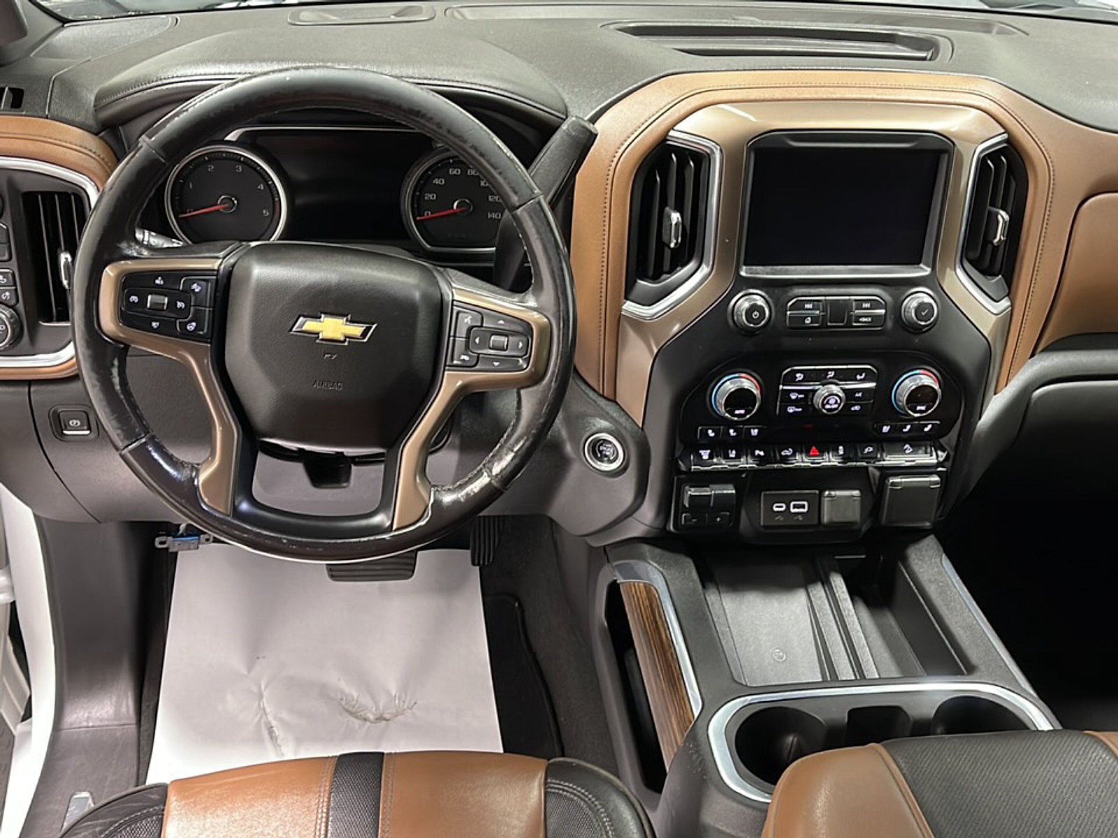 Used 2023 Chevrolet Silverado 3500 High Country w/ Safety Package II AWD/4WD image 3