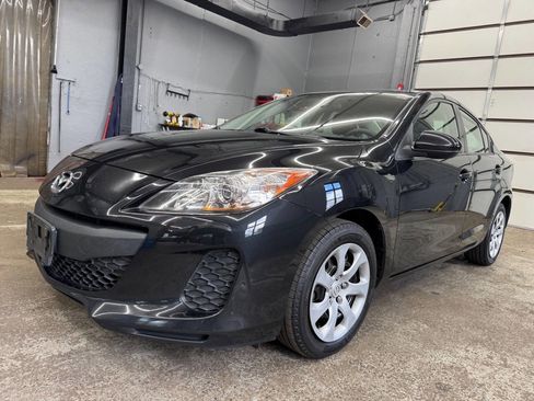 Used 2012 MAZDA MAZDA3 i Sport FWD image 1