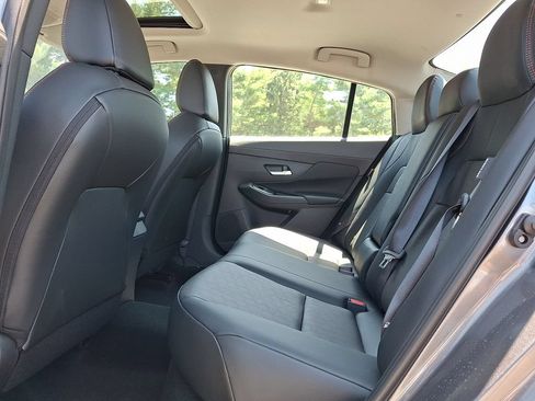 New 2026 Nissan Sentra SR w/ SR Premium Package FWD image 9