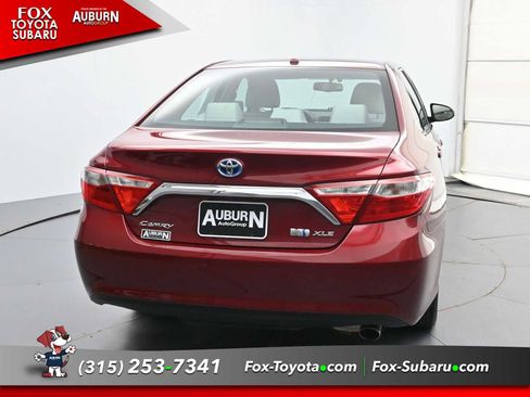Used 2015 Toyota Camry XLE FWD image 4