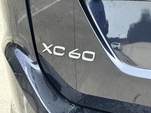 Used 2016 Volvo XC60 T5 Premier image 21