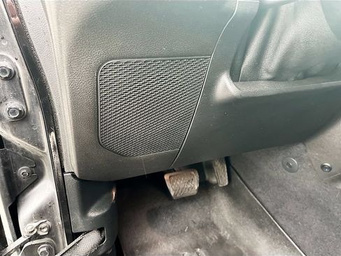 Used 2020 Jeep Wrangler Unlimited Sahara AWD/4WD image 19