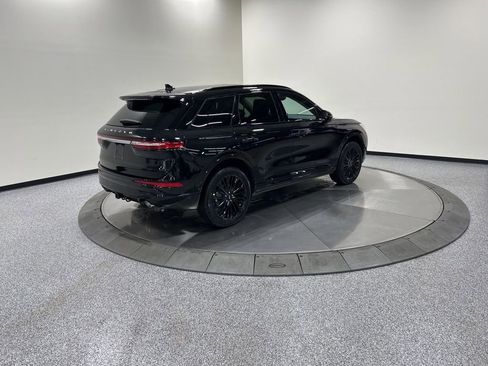 New 2026 Lincoln Corsair Reserve image 5