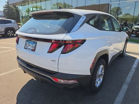 Used 2024 Hyundai Tucson SE AWD/4WD image 5