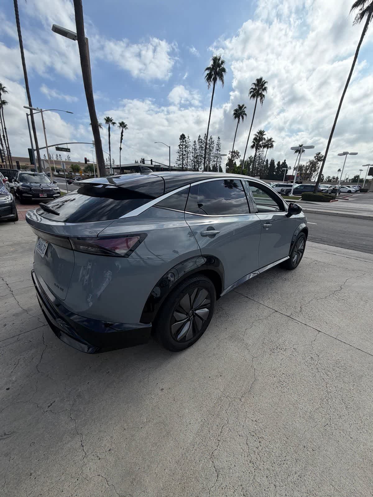 Used 2023 Nissan Ariya FWD image 5