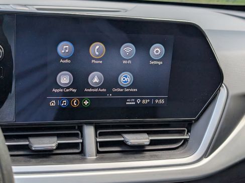 Used 2025 Chevrolet Trax LS w/ LS Convenience Package FWD image 21