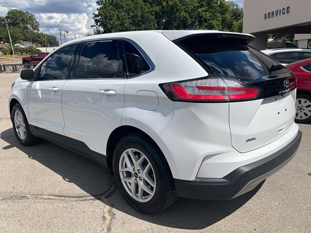 Used 2024 Ford Edge SEL AWD/4WD image 7