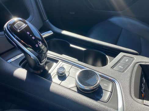 Used 2020 Cadillac XT5 Premium Luxury image 28