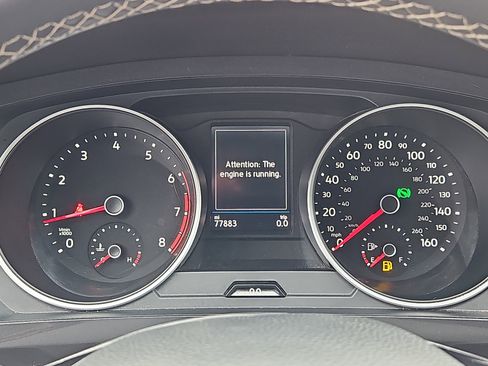 Used 2021 Volkswagen Tiguan SE w/ Panoramic Sunroof Package image 21