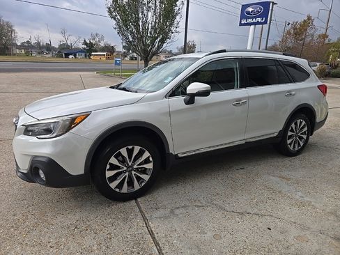 Used 2019 Subaru Outback 3.6R Touring w/ Protection Package #1 image 2