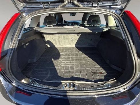 Used 2016 Volvo V60 T5 Platinum AWD/4WD image 13