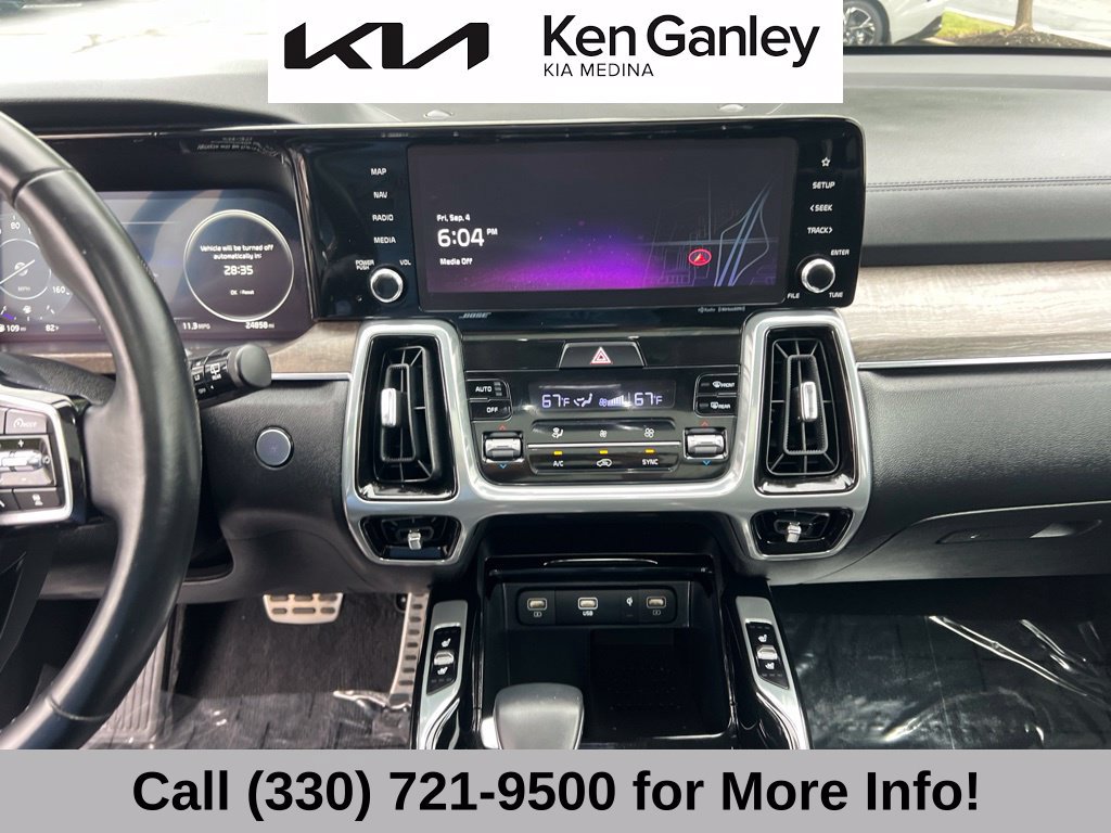 Certified 2023 Kia Sorento SX Prestige AWD/4WD image 34