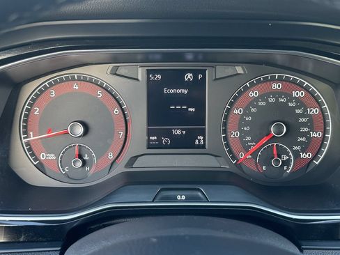 Used 2019 Volkswagen Jetta SE FWD image 31