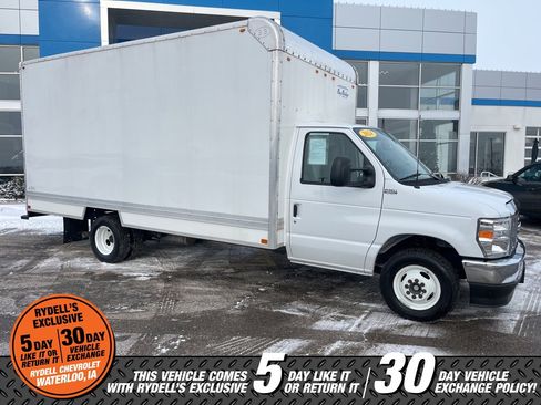 Used 2024 Ford E-350 and Econoline 350 Super Duty w/ Power Windows & Locks Group image 2