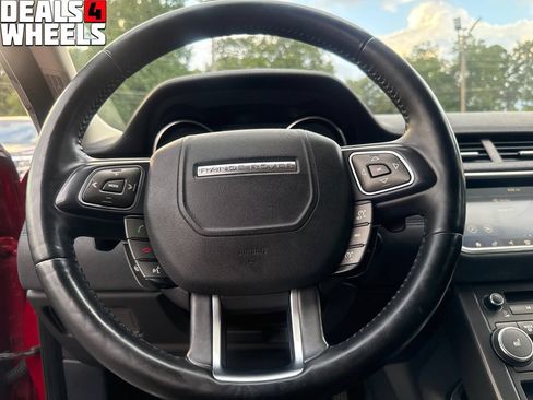 Used 2019 Land Rover Range Rover Evoque HSE AWD/4WD image 14