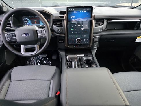 New 2025 Ford F150 Lightning Lariat image 11