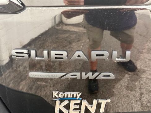 Used 2025 Subaru Outback Wilderness AWD/4WD image 12