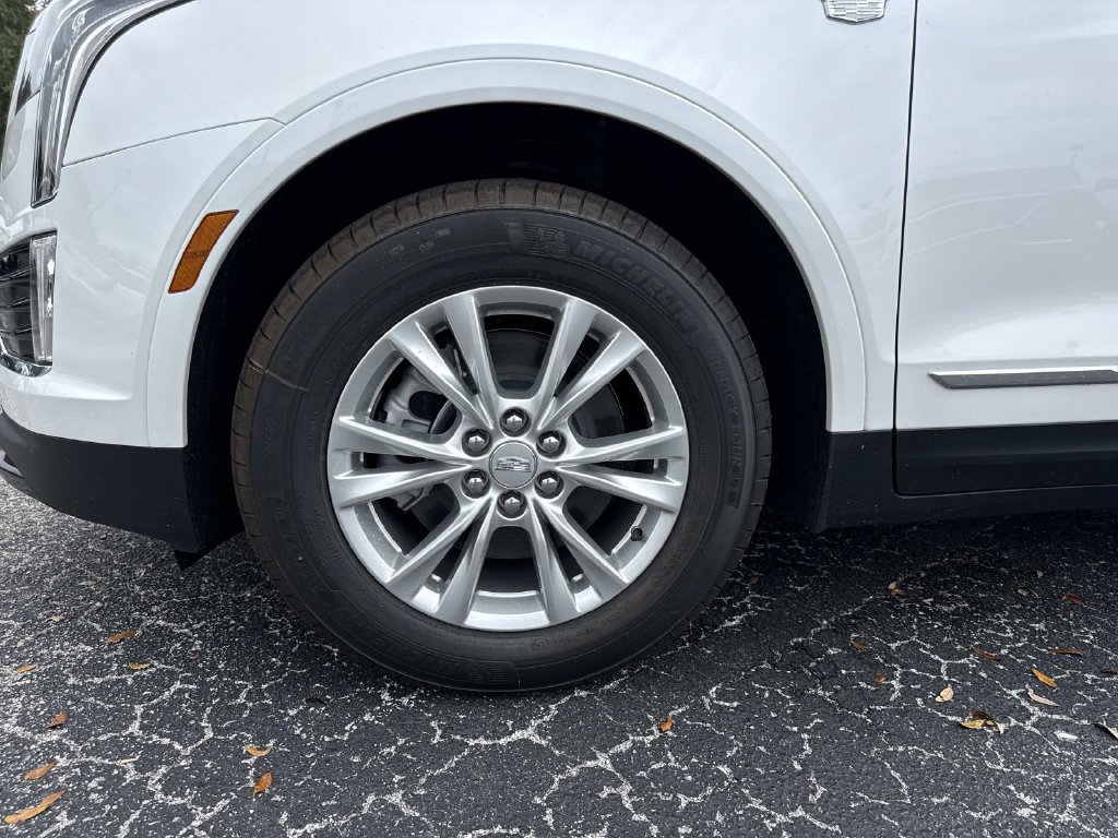 New 2026 Cadillac XT5 Luxury AWD/4WD image 10