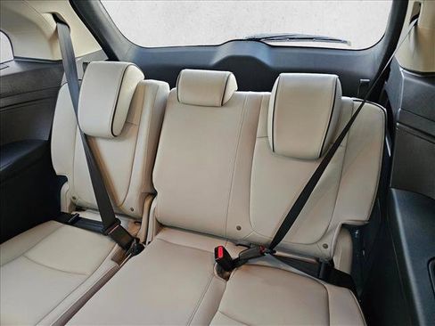 New 2026 Honda Odyssey Touring image 12