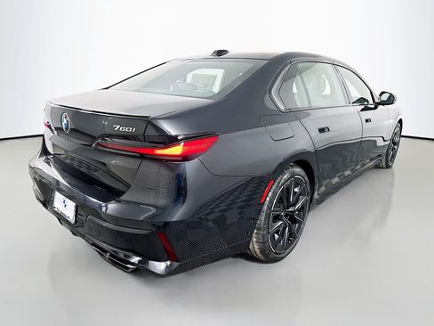 New 2026 BMW 760i xDrive w/ Executive Package AWD/4WD image 5