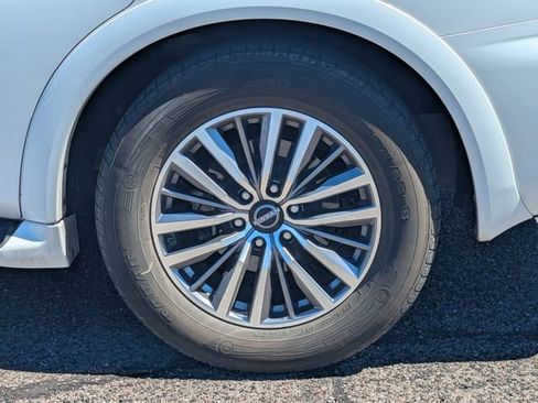 Used 2022 Nissan Armada SV w/ SV Appearance Package image 7