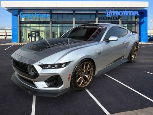 Used 2024 Ford Mustang GT Premium w/ GT Performance Package image 4