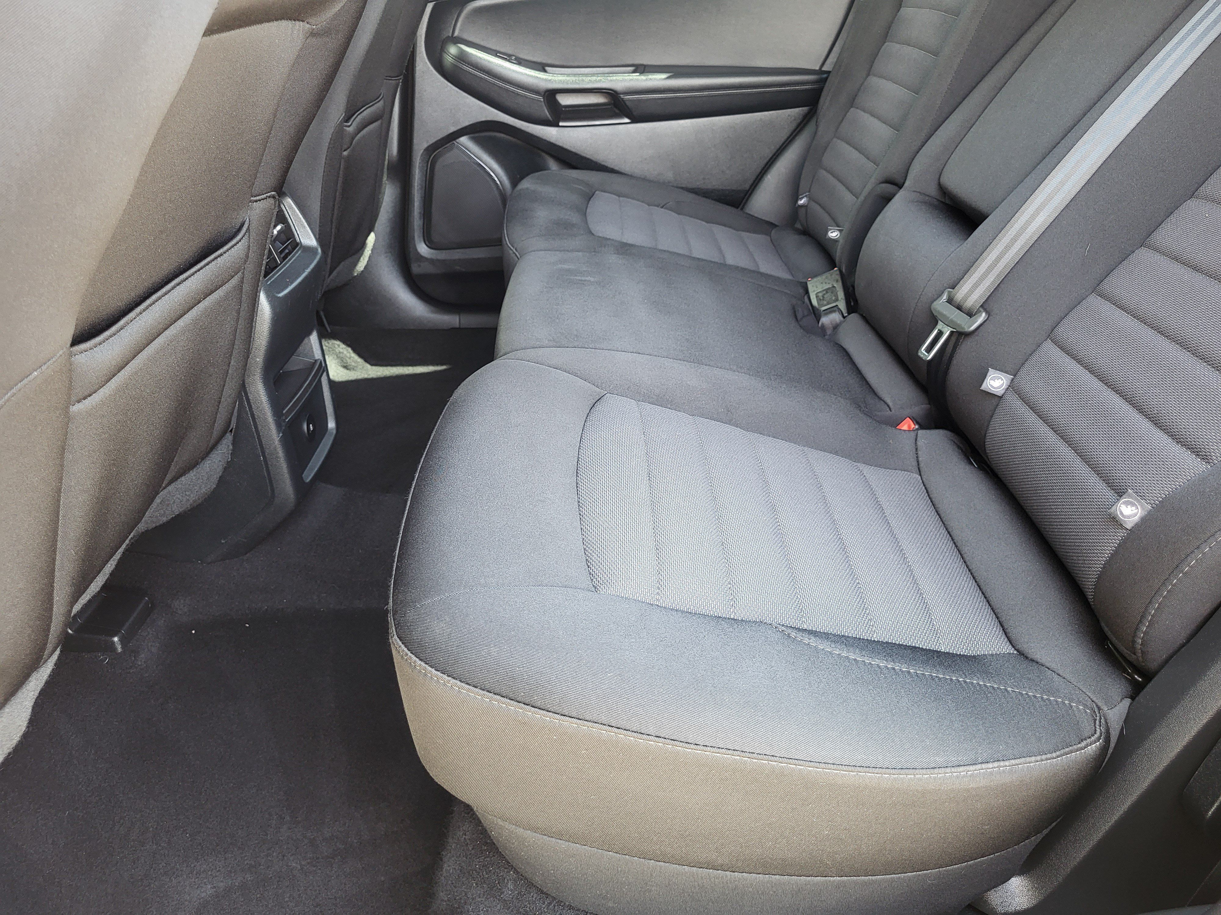 Used 2024 Ford Edge SE w/ Black Appearance Package AWD/4WD image 18