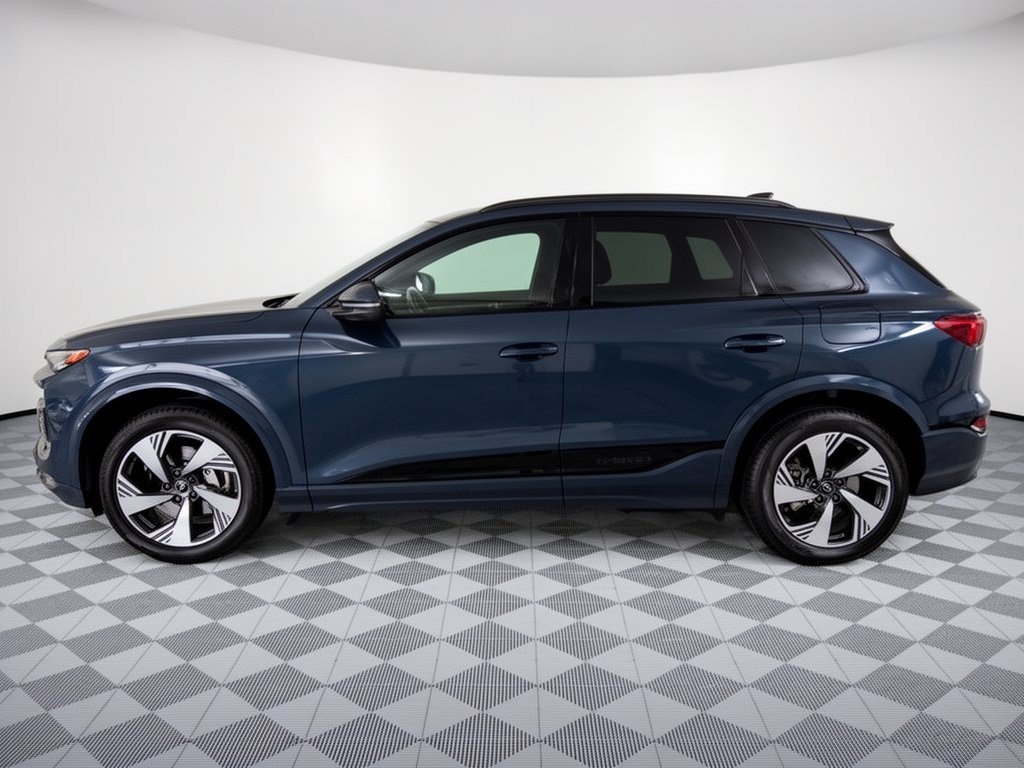 Used 2025 Audi Q6 e-tron Premium w/ Convenience Package AWD/4WD image 2