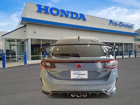 Used 2024 Honda Civic Type R image 5