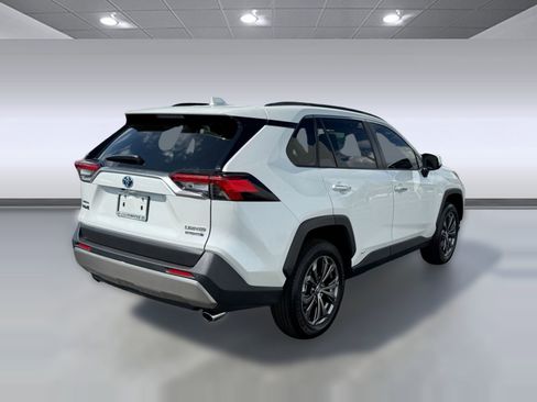 Used 2023 Toyota RAV4 Limited image 9