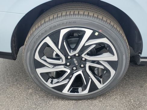 New 2026 Lincoln Navigator Reserve AWD/4WD image 5