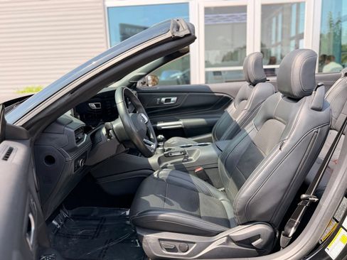 Used 2024 Ford Mustang GT Premium w/ GT Performance Package RWD image 22