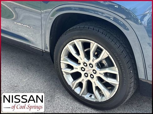 Used 2025 GMC Acadia Denali w/ Super Cruise Package AWD/4WD image 9
