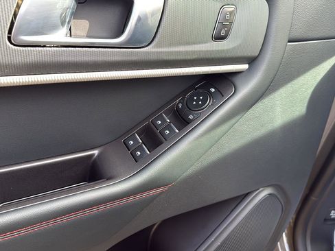 New 2026 Ford Explorer ST-Line image 20