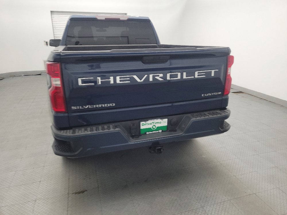 Used 2020 Chevrolet Silverado 1500 Custom w/ Custom Value Package RWD image 6