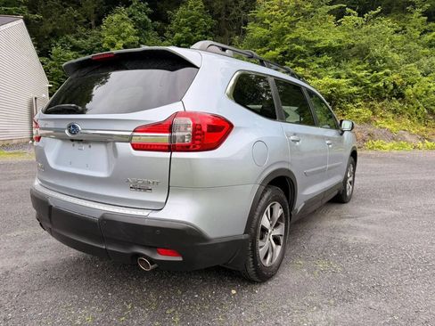Used 2021 Subaru Ascent Premium w/ Convenience Package AWD/4WD image 5