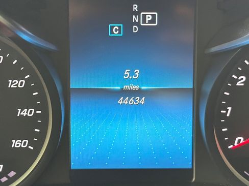 Used 2019 Mercedes-Benz C 300 Sedan image 23