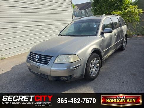 Used 2003 Volkswagen Passat GLS FWD image 1