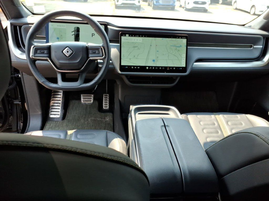 Used 2023 Rivian R1T Adventure Dual AWD/4WD image 12