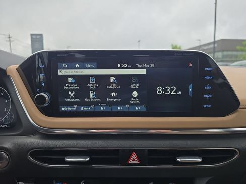 Used 2020 Hyundai Sonata Limited FWD image 18