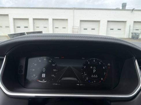 Used 2019 Land Rover Range Rover Supercharged AWD/4WD image 23