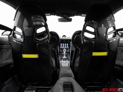 Used 2018 Porsche 911 GT2 RS image 33