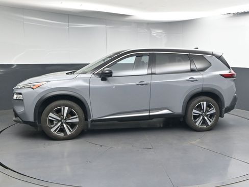 Used 2021 Nissan Rogue SL image 4