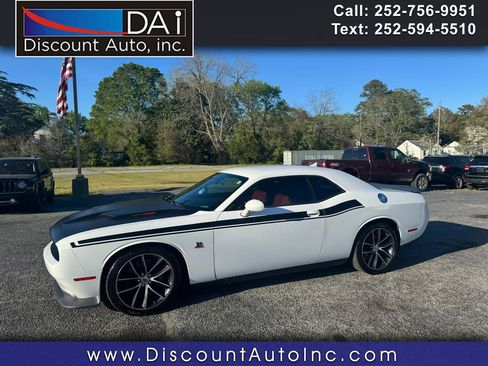 Used 2018 Dodge Challenger R/T Scat Pack w/ Leather Interior Group image 1