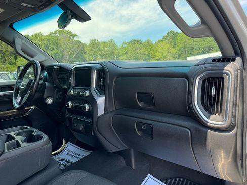 Used 2019 GMC Sierra 1500 SLE w/ Remote Start Package AWD/4WD image 19